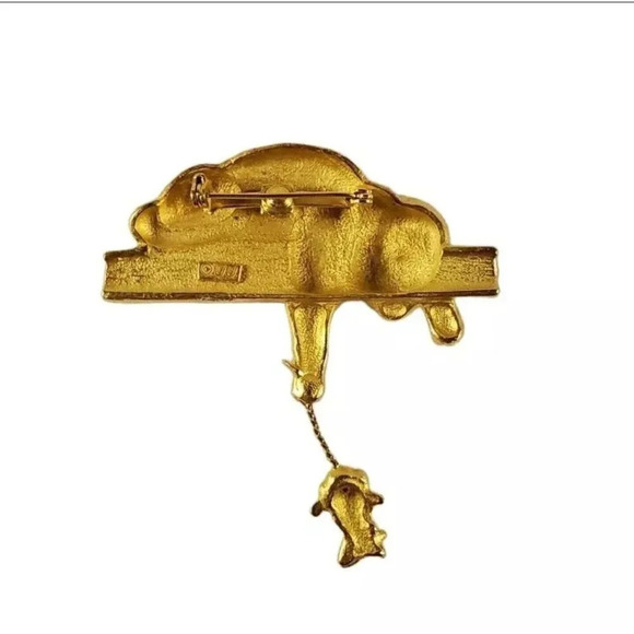 VTG JJ Kitty Cat & Mouse Brooch Signed Pin Dangle Gold Tone Costume Jewelry - Picture 5 of 7